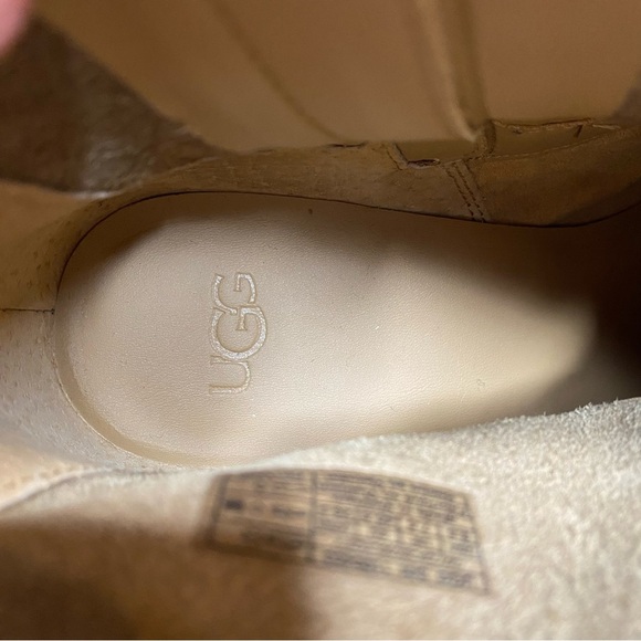 UGG Kingsburg Suede Stacked Heel Bootie 9 1/2 - Picture 13 of 15